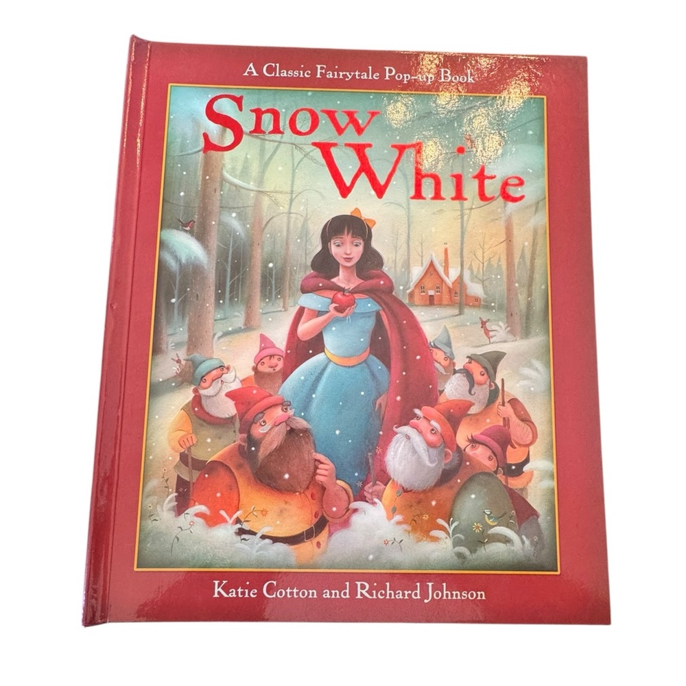 Snow White Classic Fairytale Pop-up Book